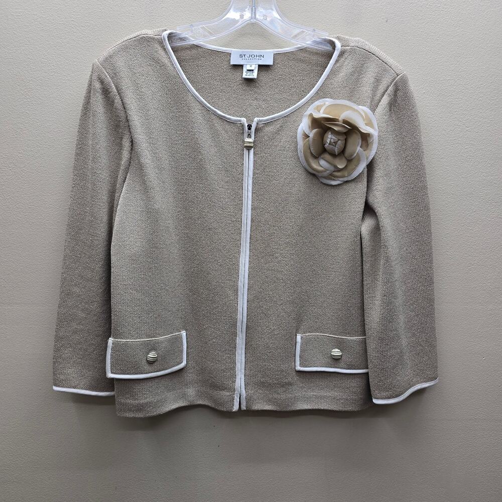 St. John Collection Knit Jacket Size 12 Old Money Preppy Chic Feminine Beige